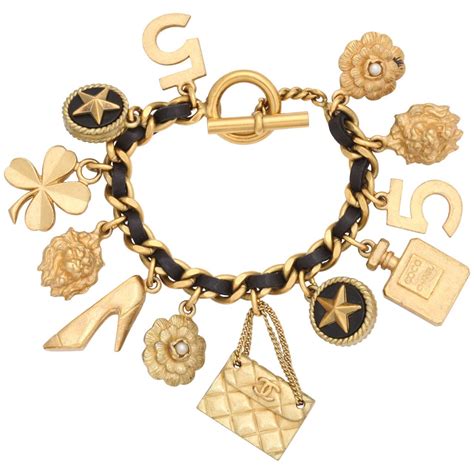 chanel vintage accessories|vintage chanel from the 40s.